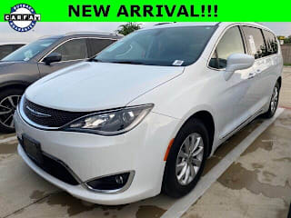 2018 Chrysler Pacifica Touring L 2C4RC1BGXJR142796 2018 Chrysler Pacifica Touring L