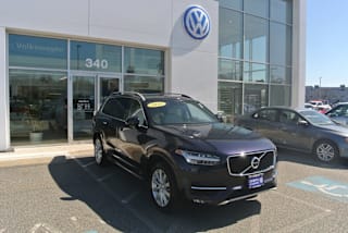 2016 Volvo XC90 T6 Momentum YV4A22PK8G1065472 2016 Volvo XC90 T6 Momentum
