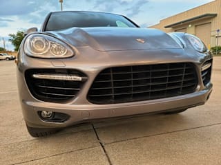 2011 Porsche Cayenne Turbo WP1AC2A21BLA81615 2011 Porsche Cayenne Turbo