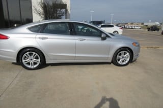 2018 Ford Fusion SE 3FA6P0H73JR118090 2018 Ford Fusion SE