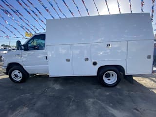 2016 Ford E-Series Chassis E-350 SD 1FDWE3FL3GDC18639 2016 Ford E-Series Chassis E-350 SD