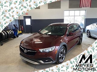 2019 Buick Regal TourX W04GU8SX2K1010211 2019 Buick Regal TourX