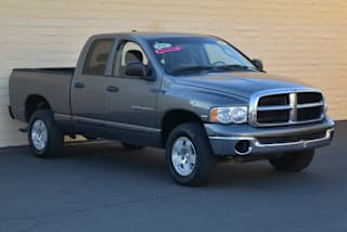 2005 Dodge Ram Pickup 1500 1D7HU18D15S325715 2005 Dodge Ram Pickup 1500
