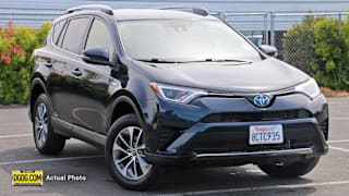 2018 Toyota RAV4 Hybrid XLE JTMRJREVXJD251664 2018 Toyota RAV4 Hybrid XLE