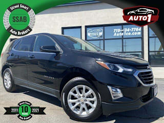 2019 Chevrolet Equinox LT 2GNAXUEV7K6246086 2019 Chevrolet Equinox LT