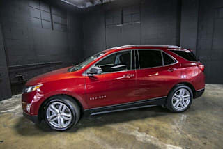 2019 Chevrolet Equinox Premier 2GNAXPEXXK6168406 2019 Chevrolet Equinox Premier