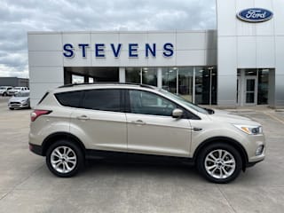 2018 Ford Escape SE 1FMCU9GD2JUA55389 2018 Ford Escape SE