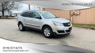 2017 Chevrolet Traverse LS 1GNKRFED2HJ169415 2017 Chevrolet Traverse LS