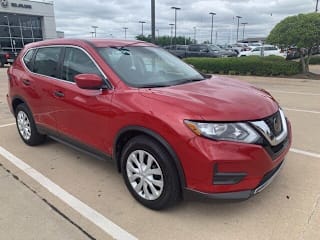 2017 Nissan Rogue S 5N1AT2MT4HC870982 2017 Nissan Rogue S
