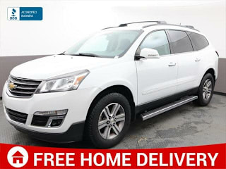 2017 Chevrolet Traverse LT 1GNKRGKD7HJ292945 2017 Chevrolet Traverse LT