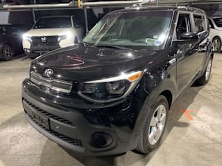 2018 Kia Soul KNDJN2A25J7565807 2018 Kia Soul