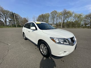 2015 Nissan Pathfinder S 5N1AR2MM4FC625555 2015 Nissan Pathfinder S