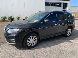 2017 Nissan Rogue 5N1AT2MT8HC805715 2017 Nissan Rogue