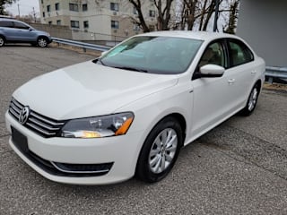 2015 Volkswagen Passat 1.8T S PZEV 1VWAT7A30FC067585 2015 Volkswagen Passat 1.8T S PZEV
