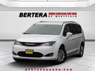 2018 Chrysler Pacifica Touring L 2C4RC1BG6JR235914 2018 Chrysler Pacifica Touring L