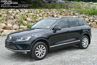 2016 Volkswagen Touareg VR6 Sport WVGEF9BP5GD000559 2016 Volkswagen Touareg VR6 Sport