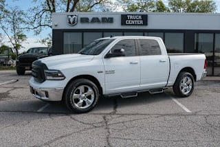 2018 Ram Pickup 1500 Big Horn 3C6RR7LT5JG182441 2018 Ram Pickup 1500 Big Horn