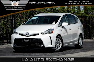 2017 Toyota Prius v Two JTDZN3EU4HJ072430 2017 Toyota Prius v Two
