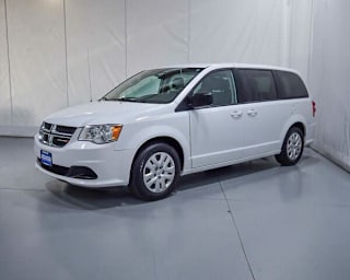 2018 Dodge Grand Caravan SE 2C4RDGBG4JR310187 2018 Dodge Grand Caravan SE