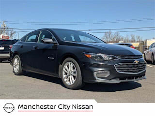 2017 Chevrolet Malibu LT 1G1ZE5ST0HF132156 2017 Chevrolet Malibu LT