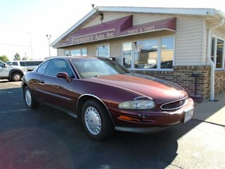 1997 Buick Riviera Base 1G4GD22K8V4701393 1997 Buick Riviera Base