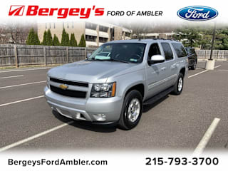 2013 Chevrolet Suburban 1GNSKJE72DR309105 2013 Chevrolet Suburban