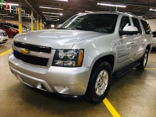 2013 Chevrolet Suburban LT 1500 1GNSCJE01DR117223 2013 Chevrolet Suburban LT 1500