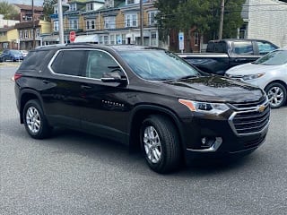 2018 Chevrolet Traverse LT Cloth 1GNEVGKW7JJ119314 2018 Chevrolet Traverse LT Cloth