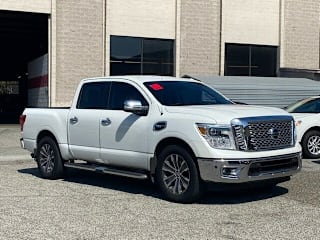 2017 Nissan Titan SL 1N6AA1E63HN568162 2017 Nissan Titan SL
