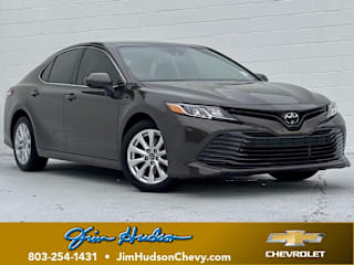 2019 Toyota Camry LE 4T1B11HK2KU174242 2019 Toyota Camry LE