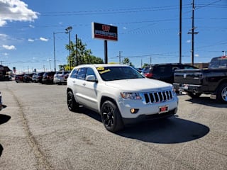 2011 Jeep Grand Cherokee Laredo 1J4RR4GG5BC551060 2011 Jeep Grand Cherokee Laredo