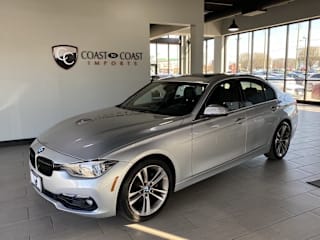 2018 BMW 3 Series WBA8D9G50JNU70916 2018 BMW 3 Series
