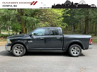 2017 Ram Pickup 1500 Laramie 1C6RR7NT9HS800148 2017 Ram Pickup 1500 Laramie