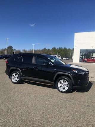 2019 Toyota RAV4 Hybrid XLE 2T3RWRFVXKW019845 2019 Toyota RAV4 Hybrid XLE