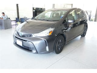 2016 Toyota Prius v Three JTDZN3EU1GJ044602 2016 Toyota Prius v Three