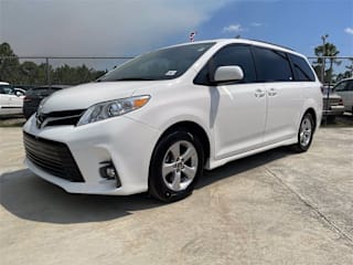 2019 Toyota Sienna LE 8-Passenger 5TDKZ3DC5KS002198 2019 Toyota Sienna LE 8-Passenger