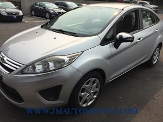 2013 Ford Fiesta SE 3FADP4BJ5DM191093 2013 Ford Fiesta SE
