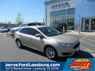 2018 Ford Focus SE 1FADP3F24JL302274 2018 Ford Focus SE