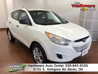 2010 Hyundai Tucson KM8JT3ACXAU061500 2010 Hyundai Tucson
