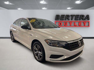 2019 Volkswagen Jetta 1.4T R-Line 3VWC57BU3KM042733 2019 Volkswagen Jetta 1.4T R-Line