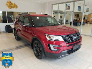 2017 Ford Explorer XLT 1FM5K8D87HGD45832 2017 Ford Explorer XLT