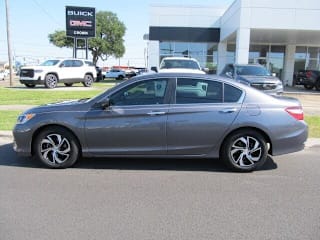 2016 Honda Accord LX 1HGCR2F30GA175175 2016 Honda Accord LX