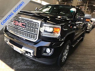 2018 GMC Sierra 2500HD Denali 1GT12UEY4JF139440 2018 GMC Sierra 2500HD Denali