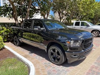 2020 Ram Pickup 1500 1C6SRFFT8LN173833 2020 Ram Pickup 1500