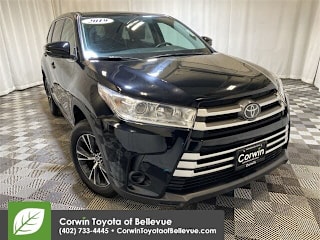2019 Toyota Highlander LE 5TDBZRFH1KS968768 2019 Toyota Highlander LE