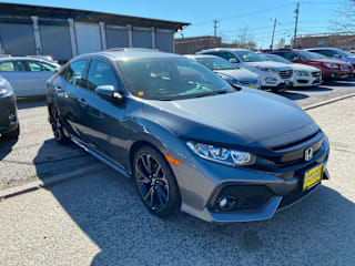 2018 Honda Civic Sport SHHFK7H44JU415313 2018 Honda Civic Sport