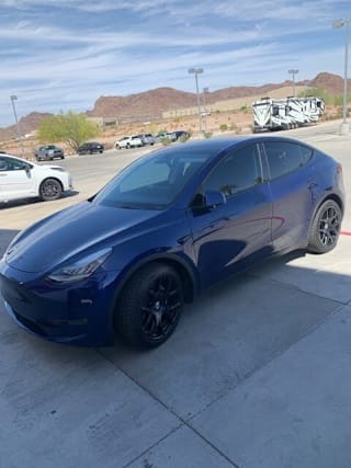 2021 Tesla Model Y Long Range 5YJYGDEE9MF092825 2021 Tesla Model Y Long Range