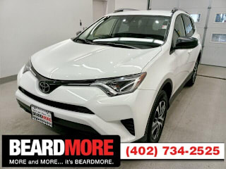 2018 Toyota RAV4 LE JTMBFREV6JJ229388 2018 Toyota RAV4 LE