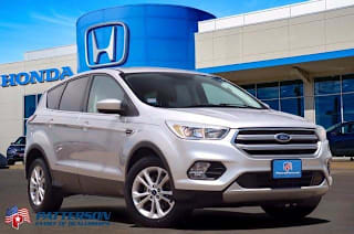 2017 Ford Escape SE 1FMCU0G9XHUA62950 2017 Ford Escape SE