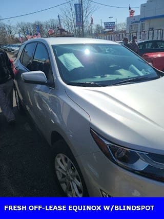 2018 Chevrolet Equinox LT 2GNAXSEV2J6129325 2018 Chevrolet Equinox LT